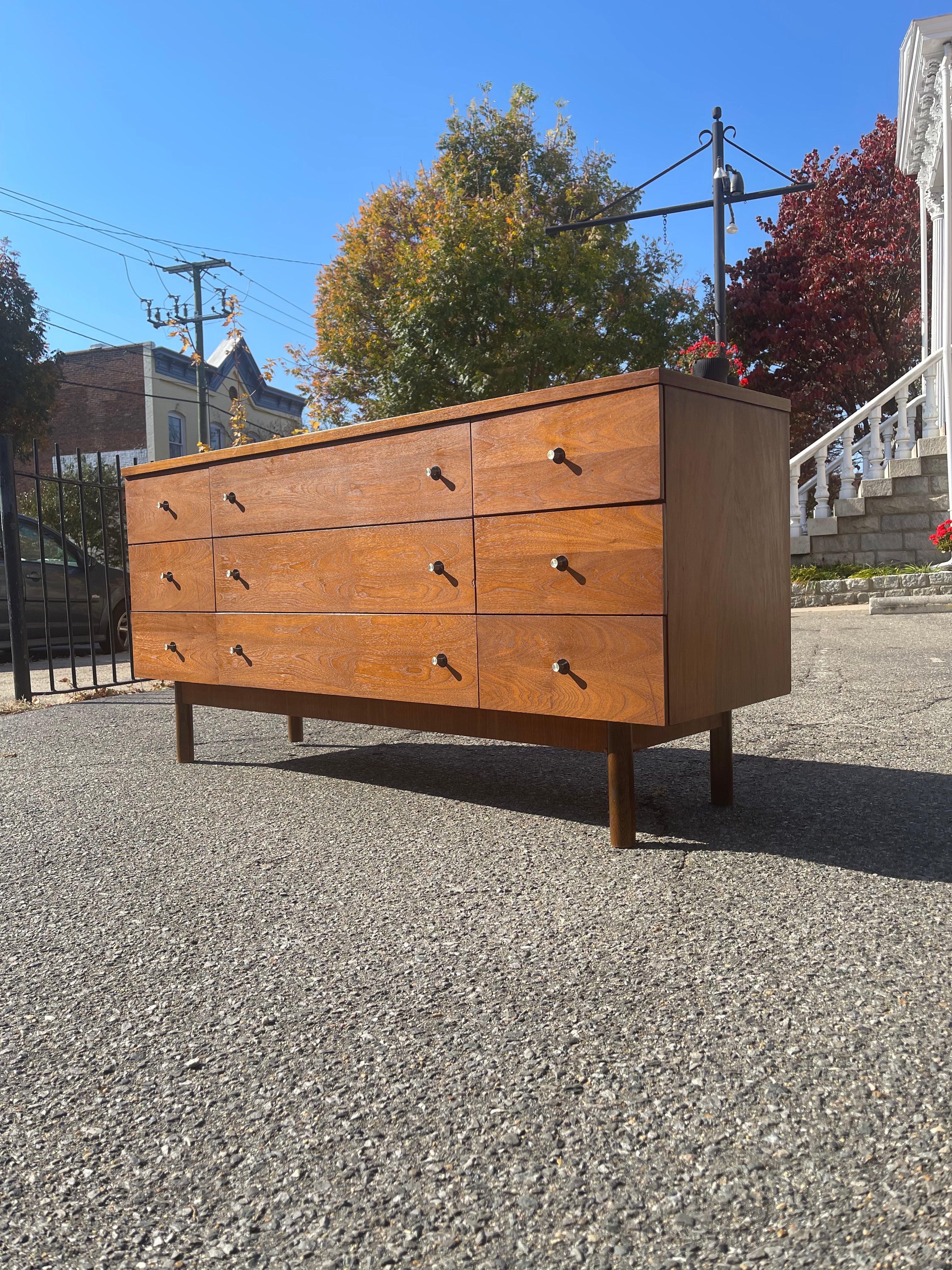 Stanley 9-Drawer Low Chest