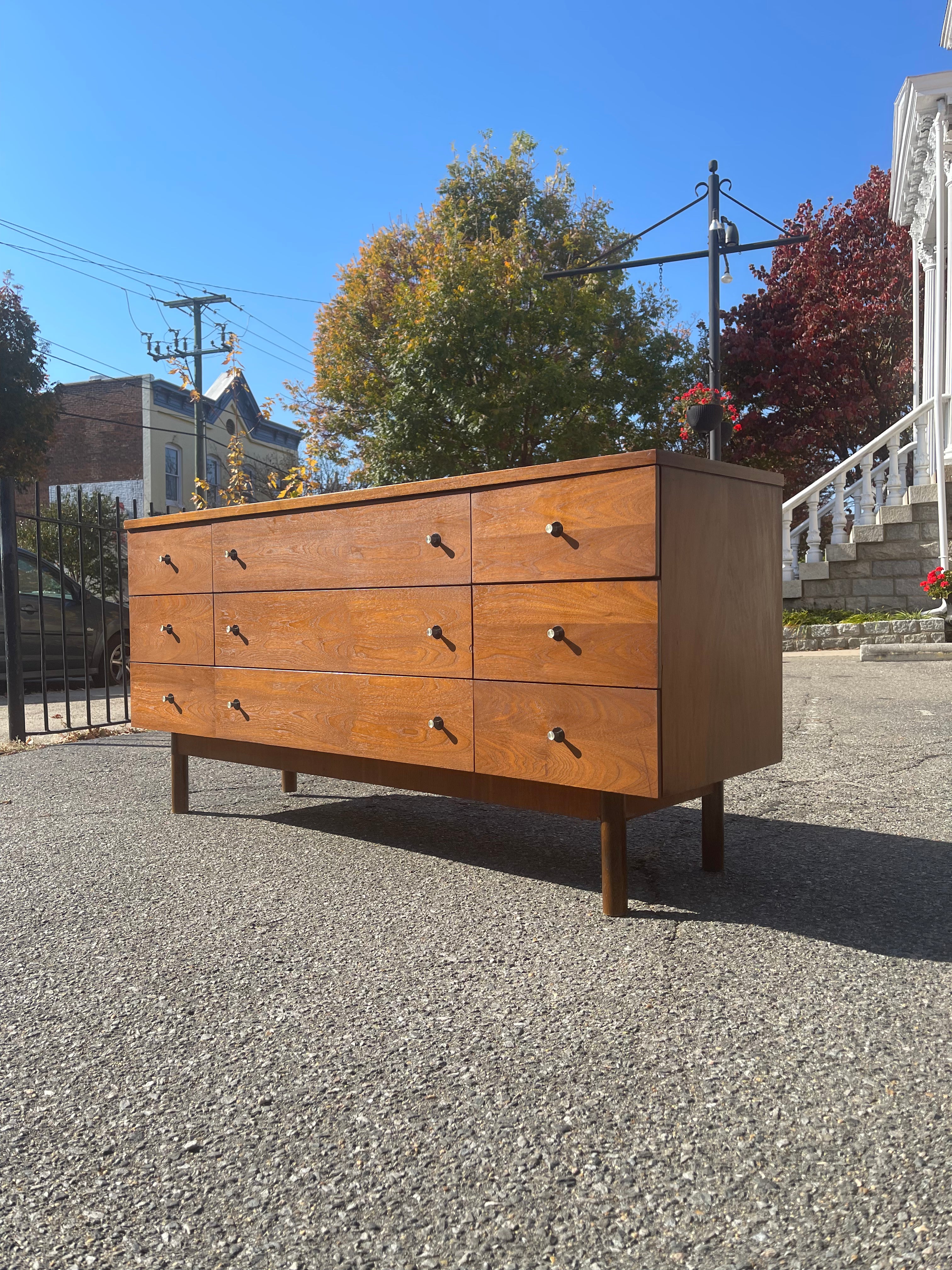 Stanley 9-Drawer Low Chest
