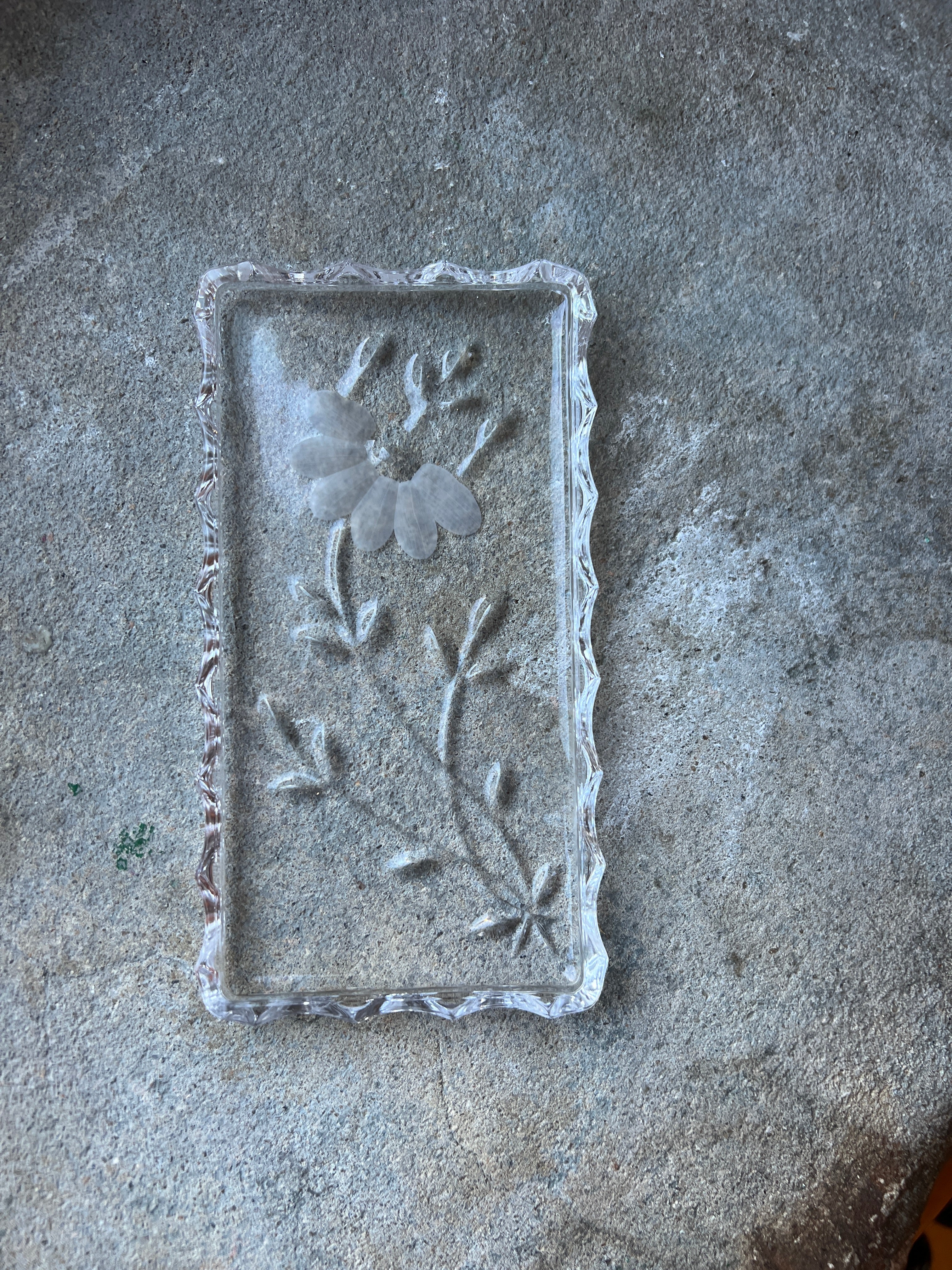 Etched Floral Tray